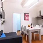 Apartamento Guesthost - Casa Di Maty 2 *