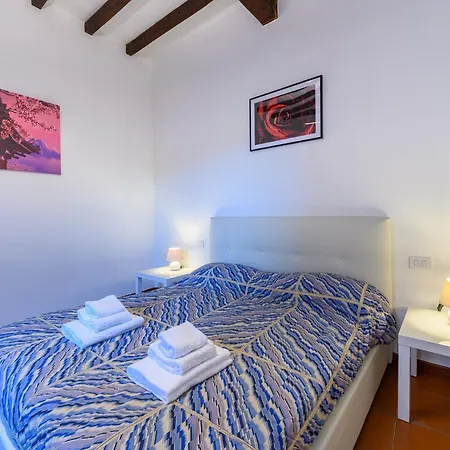 شقة Guesthost - Casa Di Maty 2 *