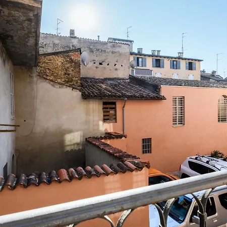 Guesthost - Casa Di Maty 2 شقة بارما